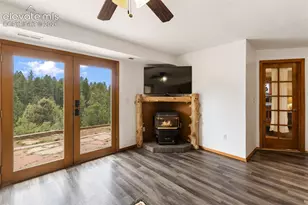 918 Douglas Fir Dr, Woodland Park, CO 80863 - Photo 30