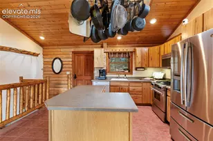 918 Douglas Fir Dr, Woodland Park, CO 80863 - Photo 10