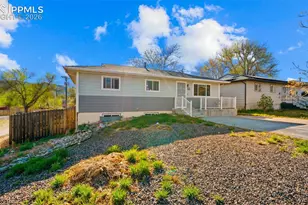 946 Hutchinson Dr, Colorado Springs, CO 80910 - Photo 1