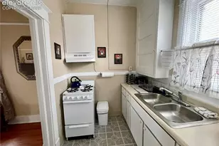 204 W 15th St, Pueblo, CO 81003 - Photo 38