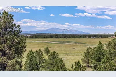 10957 Alamar Way, Colorado Springs, CO 80908 - Photo 2