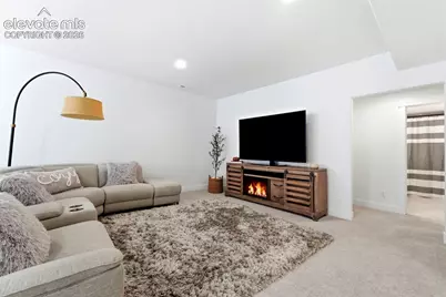 3414 Crest Hollow View, Colorado Springs, CO 80904 - Photo 36