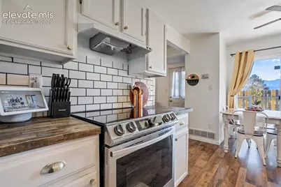 4358 Hawks Lookout Lane, Colorado Springs, CO 80916 - Photo 14