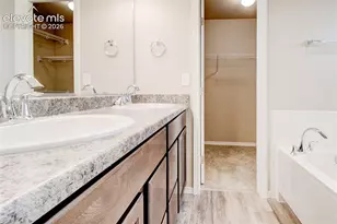 8561 Perkins Ln, Colorado Springs, CO 80925 - Photo 18