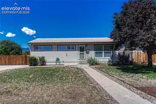 3402 N Institute St, Colorado Springs, CO 80907 - Photo 2