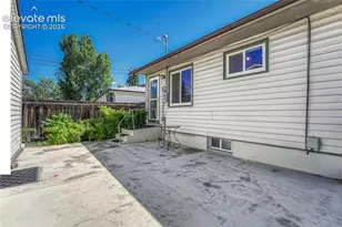3402 N Institute St, Colorado Springs, CO 80907 - Photo 36