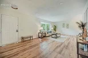 2965 Westcliff Cir, Colorado Springs, CO 80906 - Photo 4