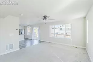 10384 Horton Dr, Colorado Springs, CO 80925 - Photo 14