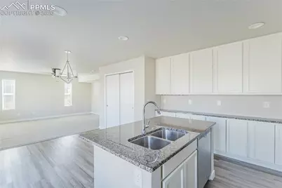10384 Horton Drive, Colorado Springs, CO 80925 - Photo 4