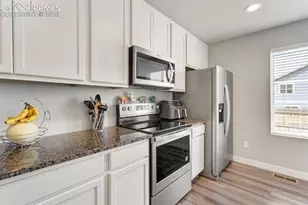 10384 Horton Dr, Colorado Springs, CO 80925 - Photo 10