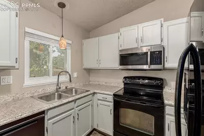 3310 Bridgewater Drive, Colorado Springs, CO 80916 - Photo 8