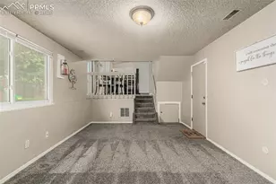 3310 Bridgewater Dr, Colorado Springs, CO 80916 - Photo 14