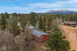 18 Holiday Dr, Woodland Park, CO 80863 - Photo 2
