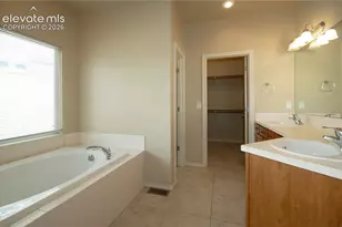 9574 Roxborough Park Ct, Colorado Springs, CO 80924 - Photo 24