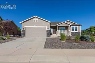 17915 Gypsum Canyon Ct, Monument, CO 80132 - Photo 2