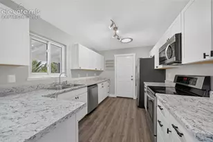 1124 Royale Dr, Colorado Springs, CO 80910 - Photo 14