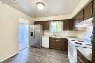 2945 Del Rey Plaza, Colorado Springs, CO 80918 - Photo 4