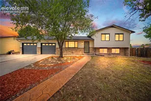 310 Cielo Vista St, Colorado Springs, CO 80911 - Photo 1