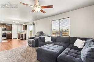 10056 Castor Dr, Colorado Springs, CO 80925 - Photo 4