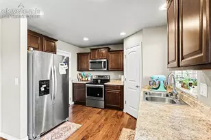 10056 Castor Dr, Colorado Springs, CO 80925 - Photo 12