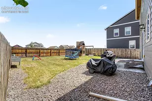 10056 Castor Dr, Colorado Springs, CO 80925 - Photo 24