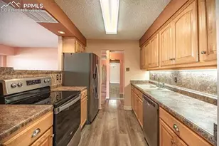 411 Lakewood Circle, Colorado Springs, CO 80910 - Photo 2