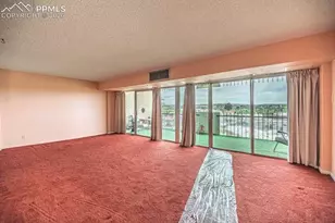 411 Lakewood Circle, Colorado Springs, CO 80910 - Photo 10