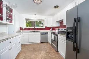 1009 Parkview Blvd, Colorado Springs, CO 80905 - Photo 6