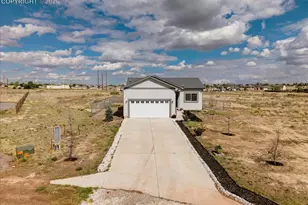 764 S Granito Vista Ln, Pueblo West, CO 81007 - Photo 40