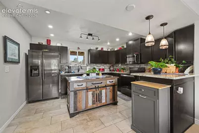 2022 N Wahsatch Avenue, Colorado Springs, CO 80907 - Photo 2