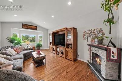 2022 N Wahsatch Avenue, Colorado Springs, CO 80907 - Photo 4
