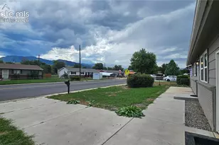 1081 Maxwell St, Colorado Springs, CO 80906 - Photo 30