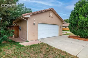 938 Cedarcrest Dr, Pueblo, CO 81005 - Photo 30