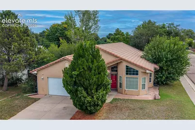 938 Cedarcrest Drive, Pueblo, CO 81005 - Photo 2