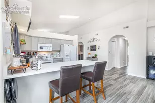 938 Cedarcrest Dr, Pueblo, CO 81005 - Photo 8