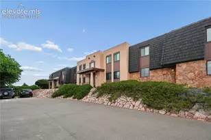 2927 Mesa Rd, Colorado Springs, CO 80904 - Photo 34