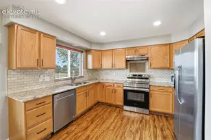 1108 Scarlet Oak Dr, Colorado Springs, CO 80906 - Photo 8