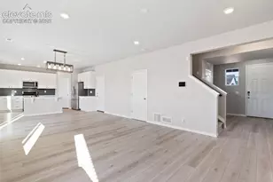 10432 Summer Rdg Dr, Peyton, CO 80831 - Photo 4