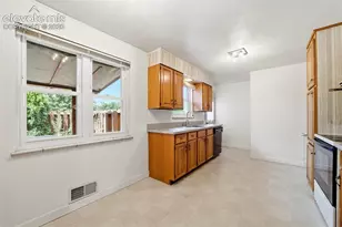 1406 Iowa Ave, Colorado Springs, CO 80909 - Photo 12