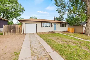 1019 Holmes Dr, Colorado Springs, CO 80909 - Photo 2