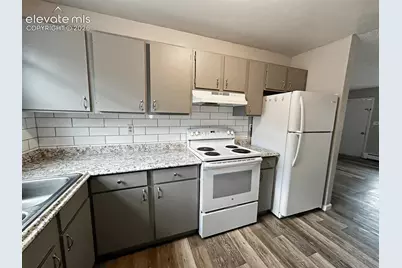 2112 Friendship Place, Colorado Springs, CO 80904 - Photo 2
