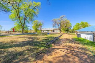 6125 Templeton Gap Rd, Colorado Springs, CO 80923 - Photo 10