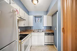 1708 Sawyer Way, Colorado Springs, CO 80915 - Photo 4