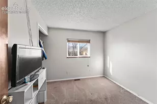 3450 Post Oak Dr, Colorado Springs, CO 80916 - Photo 12