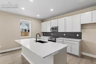 7716 Clear Amber Pl, Colorado Springs, CO 80908 - Photo 4