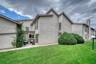 3330 Templeton Gap Rd, Colorado Springs, CO 80907 - Photo 2