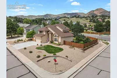 6120 Moorfield Avenue, Colorado Springs, CO 80919 - Photo 4