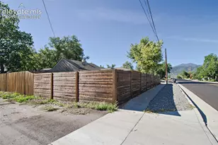 309 N 19th St, Colorado Springs, CO 80904 - Photo 36