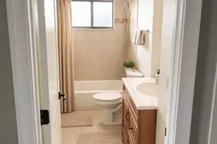 810 Broadview Pl, Colorado Springs, CO 80904 - Photo 12