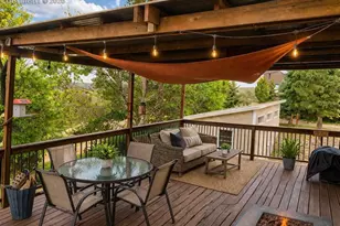 810 Broadview Pl, Colorado Springs, CO 80904 - Photo 2